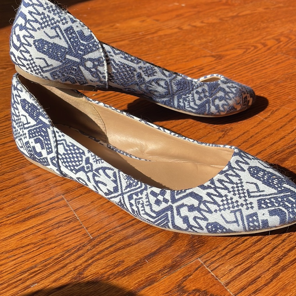 Blue pattern flat - Picture 4 of 6